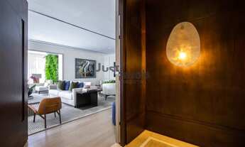 Imagem 7: Apartamento reformado com projeto de Fabio Morozini - Alto Padrão em Moema, São Paulo/SP