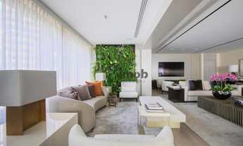 Imagem 6: Apartamento reformado com projeto de Fabio Morozini - Alto Padrão em Moema, São Paulo/SP