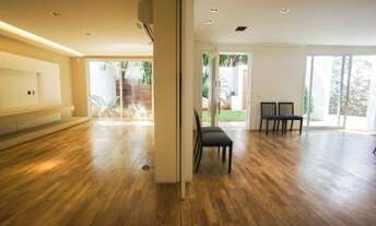 Imagem 5: Casa Padrão para Venda e Aluguel em Jardim Paulista São Paulo-SP