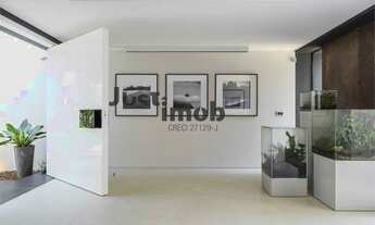 Imagem 5: Casa Alto Padrão para Venda em Jardim Paulista São Paulo-SP