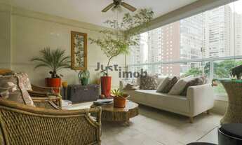 Imagem 2: Apartamento de 222m2 no coração do Campo Belo