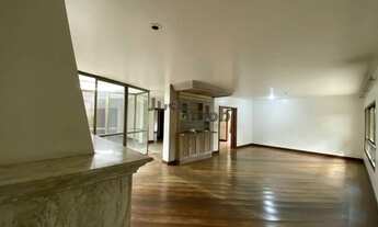 Imagem 3: Casa Duplex alto padrão localizado em frente ao Pq. Ibirapuera