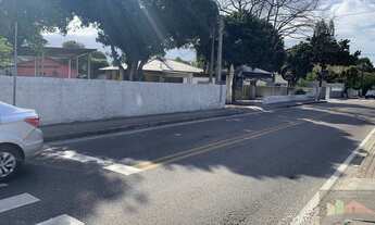 Imagem 4: REF. 313 Belíssima casa com terreno amplo e plano