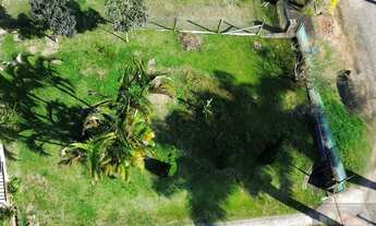 Imagem: Terreno à venda no bairro Ratones, Florianópolis/SC
