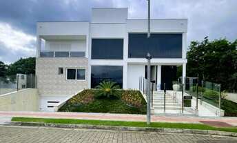 Imagem: Casa Alto Padrão Amoraeville Jurerê Internacional