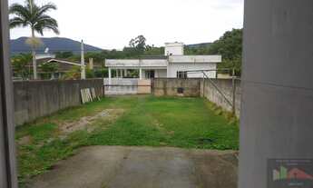Imagem 2: REF. 398 - Sobrado Geminado no bairro Ratones, Florianópolis/SC