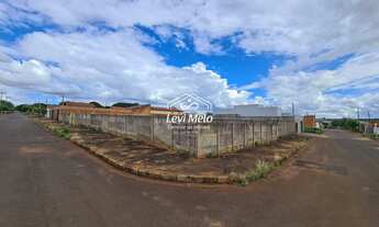 Imagem: Terreno à venda no bairro Santa Maria