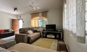 Imagem 3: Chácara Exclusiva em São Pedro: Vista Panorâmica, Lazer Completo e Suítes para Renda Extra