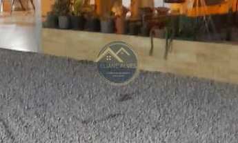 Imagem 2: Casa unica no terreno