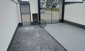 Imagem 4: Casa individual com suíte pronta para morar em Tijucas