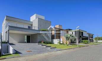 Imagem: Casa de Alto Padrão em Condomínio nos