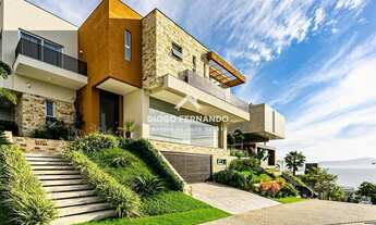 Imagem: Casa de Alto Padrão em Condomínio Fechado