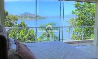 Imagem: Casa de Alto Padrão Frente Mar em Cacupé