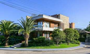 Imagem: Casa de 03 dormitórios na Lagoa da Conceição