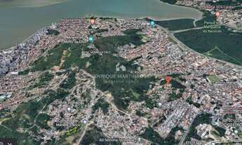Imagem 3: Terreno SEM VIABILIDADE DE CONSTRUÇÃO à venda com 12m x 32m = 384m2-Trindade, Florianópoli
