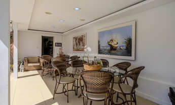 Imagem 6: Casa de Luxo no Ecoville: Conforto e Estilo com Vistas Panorâmicas