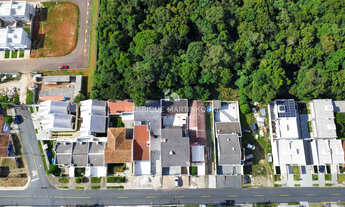 Imagem 2: Casa Sobrado de 1 pavimento de rua com 4 quartos, 344m2 construídos, 6 vagas, localizada n