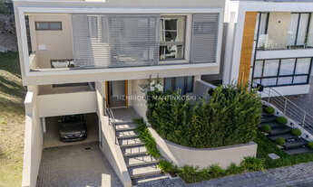 Imagem: Casa à venda em condomínio fechado no