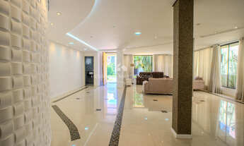 Imagem 7: Casa em condomínio fechado com 5 suítes, 2 escritórios e mais de 700m² de área total – mui