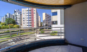 Imagem 7: More no Juvevê: apartamento face norte com 3 quartos e sacada gourmet