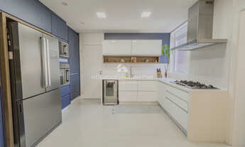 Imagem 3: Apartamento Exclusivo com 4 Dormitórios, sendo 2 suítes e 2 Demi-suítes no Juvevê!