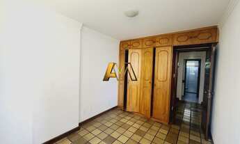 Imagem: Apartamento à venda no bairro Itaigara