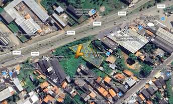 Imagem: Terreno à venda no bairro Abrantes - Camaçari/BA