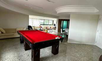 Imagem 7: Vendo em oportunidade Apartamento com 255m2, 4 suítes, mobiliado, 4 vagas cobertas, em c