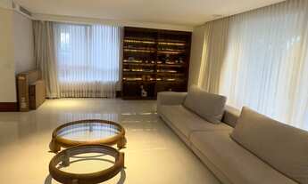 Imagem 4: Alugo mansão no Alphaville I mobiliada e decorada com uma academia equipada, clube com esp