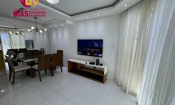 Imagem 2: Alugo casa Triplex Mobiliada climatizada com 3/4, sendo 2 suítes, 01 máster com closet no