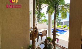 Imagem 3: Vendo linda Casa Dúplex em condomínio fechado com arquitetura diferenciada com 4/4, 3 suít