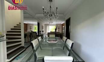 Imagem 5: Alugo casa com 375 M2 com espaço Gourmet com churrasqueira área verde, 3 suítes, armário