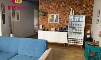 Imagem 6: Vendo em super oportunidade casa com 4/4 nascente com 720m2 com varanda e pomar em condom