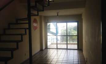 Imagem 6: Apartamento Cobertura Duplex para Venda no Bairro Comercial em Resende com uma vaga de gar