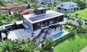 Imagem 2: Casa Bossa 544 + Porsche Taycan 4