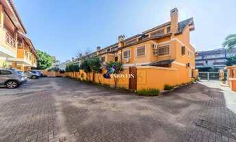 Imagem: Casa à venda no bairro Tristeza - Porto