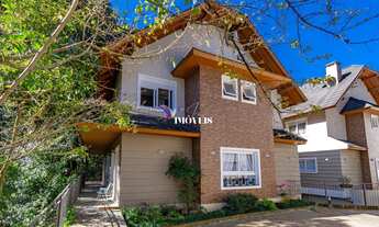 Imagem: Casa à venda no bairro Suzana em Canela/RS