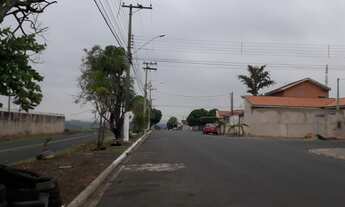 Imagem 2: Casa à venda no bairro Parque Residencial Porto Bello - Porto Ferreira/SP