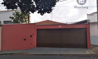Imagem 3: Casa Térrea de esquina, com Salão Comercial
