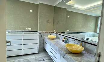 Imagem 6: Casa espetacular com 950m² de área construída. Localizada na parte mais alta do condomínio