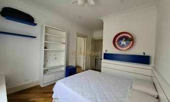 Imagem 6: Locação: Casa maravilhosa de esquina em Alphaville com 2 piscinas, uma delas coberta e int