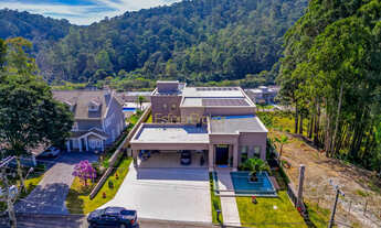 Imagem 4: CASA MOBILIADA disponível para venda no bairro Tamboré - Barueri/SP