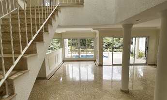 Imagem 3: Casa em Condomínio com excelente localização em Alphaville, Barueri, SP