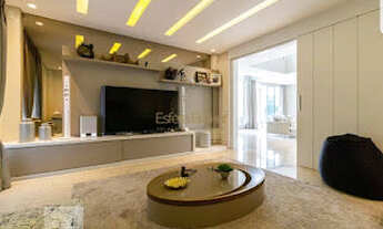 Imagem: Casa disponível para venda no bairro Alphaville