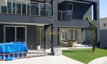 Imagem 3: Casa nova nunca habitada com 4 suítes a venda em Tamboré, Santana de Parnaíba, SP