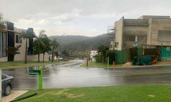 Imagem: Terreno disponível para venda no bairro