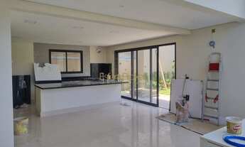 Imagem 3: Casa disponível para venda no bairro Tamboré - Santana de Parnaíba/SP