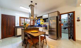 Imagem 4: Excelente Casa à Venda no Centro de Jundiaí – 230m², 2 Suítes e Acabamento de Alto Padrão