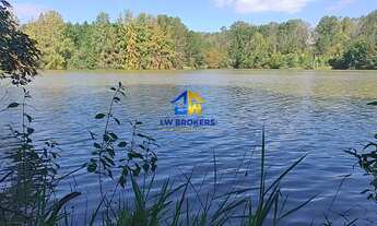 Imagem: Terreno / Lote á Venda em Condomínio