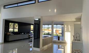 Imagem: Casa à venda no bairro Jacaré - Cabreúva/SP